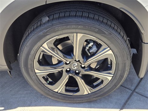 New 2026 INFINITI QX60 Autograph w/ Dark Cargo Package image 10