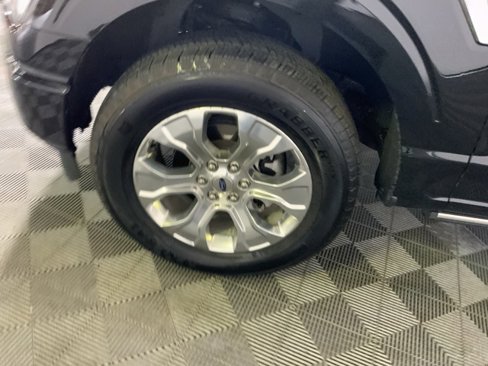 Used 2023 Ford F150 Platinum image 45