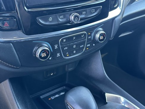 Certified 2023 Chevrolet Traverse LT image 35