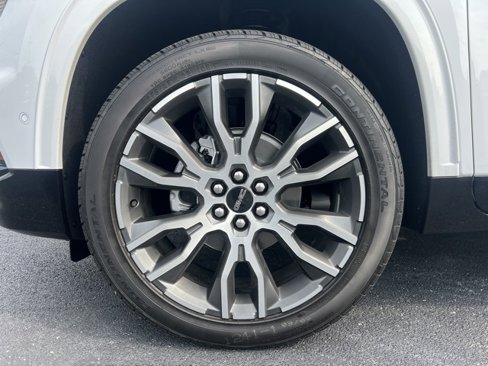 Used 2026 GMC Acadia Denali Ultimate image 18