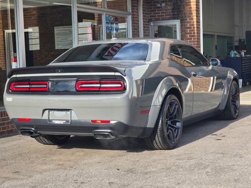 Used 2019 Dodge Challenger R/T Scat Pack w/ Widebody Package image 8