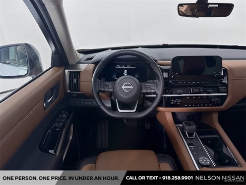 New 2025 Nissan Pathfinder Platinum image 24
