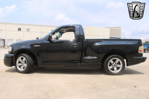 Used 2001 Ford F150 Lightning image 27