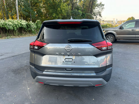 Used 2023 Nissan Rogue SV image 6