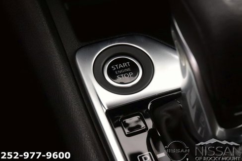 New 2025 Nissan Sentra SV image 18