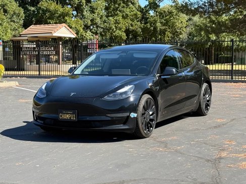 Used 2021 Tesla Model 3 Long Range image 1