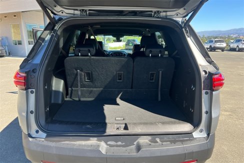 Used 2023 Chevrolet Traverse RS image 20