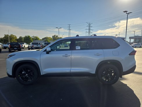 New 2026 Toyota Grand Highlander Platinum image 4