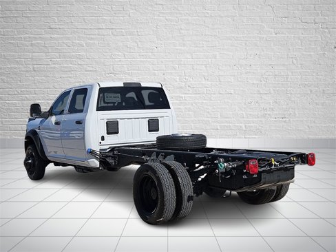 New 2026 RAM 5500 Tradesman image 3