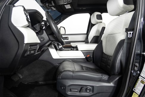 Used 2023 Toyota Sequoia Capstone image 15