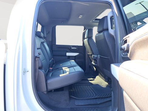 Used 2022 Chevrolet Silverado 3500 LTZ w/ LTZ Plus Package image 16
