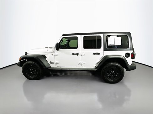 Used 2021 Jeep Wrangler Unlimited Sport image 4