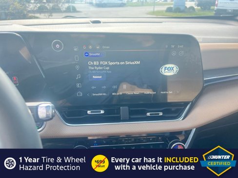 Used 2025 Chevrolet Equinox ACTIV w/ Safety and Technology Package image 10