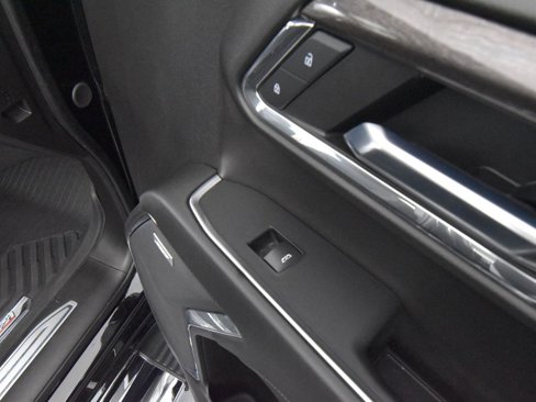 Used 2024 Chevrolet Silverado 1500 LTZ w/ LTZ Premium Package image 54