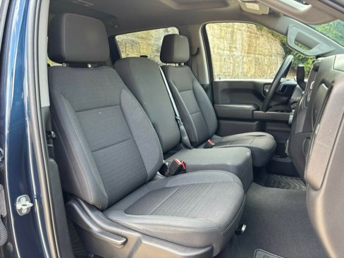 Used 2022 Chevrolet Silverado 1500 Custom Trail Boss w/ Safety Confidence Package image 12