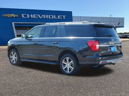 Used 2024 Ford Expedition Max XLT image 4