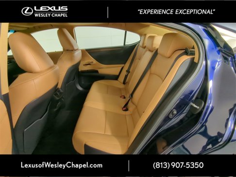Used 2024 Lexus ES 350 w/ Premium Package image 15