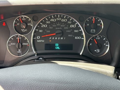 New 2025 Chevrolet Express 3500 w/ Driver Convenience Package image 13