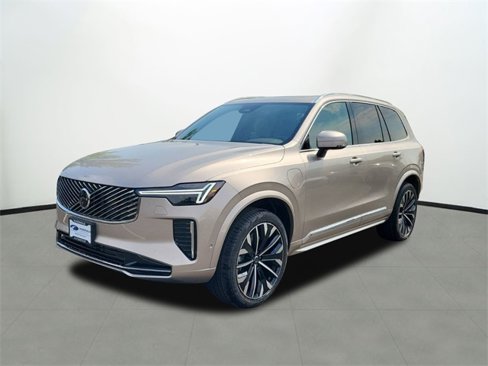 New 2026 Volvo XC90 T8 Plus image 1