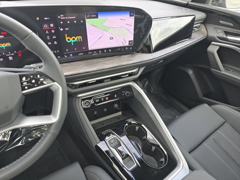 New 2025 Audi Q5 Premium Plus image 23
