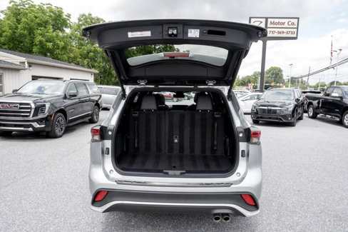 Used 2024 Toyota Highlander XSE image 21