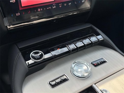 New 2025 Lincoln Navigator L Reserve w/ Jet Appearance Package image 32