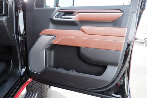 Used 2025 GMC Sierra 3500 Denali Ultimate image 28