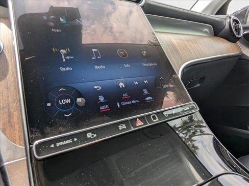 Used 2024 Mercedes-Benz GLC 300 image 14