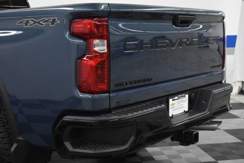 New 2026 Chevrolet Silverado 2500 Custom w/ Custom Blackout Package image 8