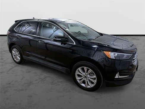 Used 2024 Ford Edge Titanium image 4