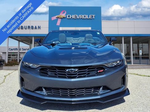 Used 2023 Chevrolet Camaro LT w/ RS Package image 2
