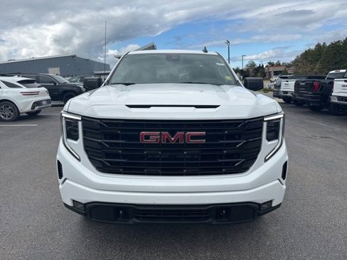 New 2026 GMC Sierra 1500 Elevation image 4