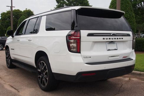 Used 2024 Chevrolet Suburban RST w/ Luxury Package image 5
