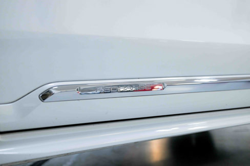 Used 2023 Volvo XC90 T8 Ultimate w/ Lounge Package image 33