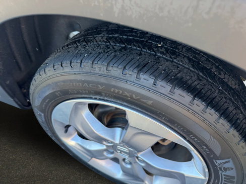 Used 2022 Honda HR-V LX image 9