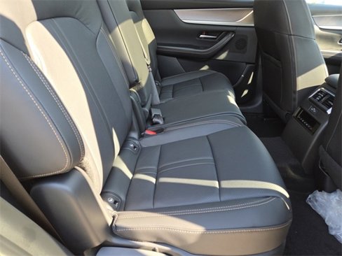 New 2025 MAZDA CX-70 Plug-In Hybrid w/ Premium Pkg image 11