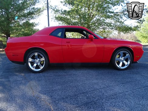 Used 2009 Dodge Challenger R/T image 7