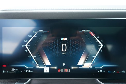 New 2026 BMW 740i w/ Premium Package image 17