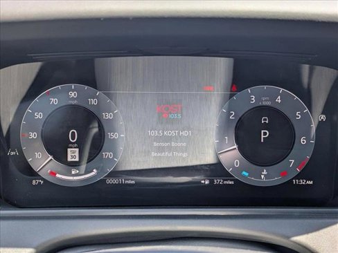 New 2026 Land Rover Range Rover Velar Dynamic SE image 11