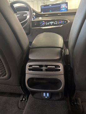 Used 2025 Genesis GV70 2.5T image 21