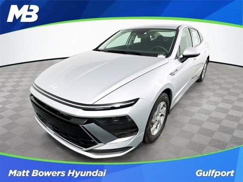 Certified 2025 Hyundai Sonata SE image 1