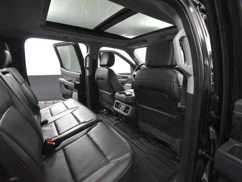 Used 2023 Ford F250 Lariat w/ Lariat Ultimate Package image 46