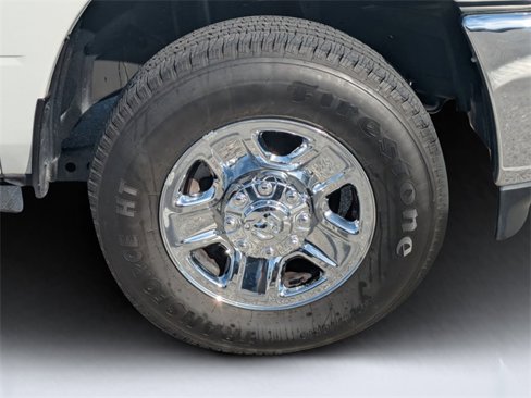 Used 2024 RAM 2500 Tradesman w/ Chrome Appearance Group image 10