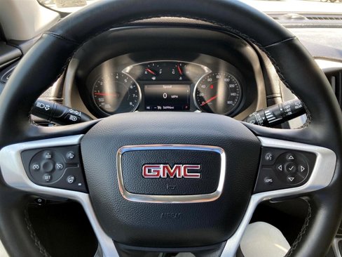 Used 2023 GMC Terrain SLT image 22