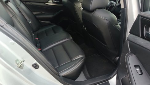 Used 2017 Nissan Maxima 3.5 SV image 9