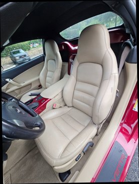 Used 2007 Chevrolet Corvette Convertible w/ Preferred Equipment Group image 22
