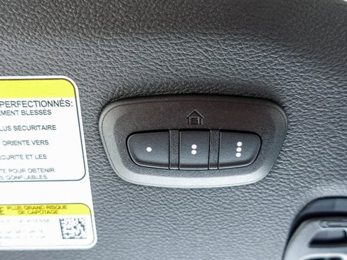 New 2025 Jeep Wrangler Sport S image 30