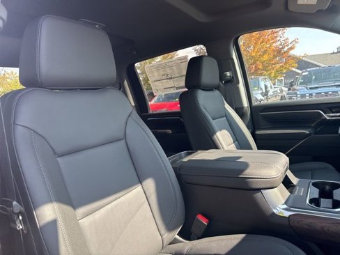 New 2026 GMC Sierra 2500 SLT image 17