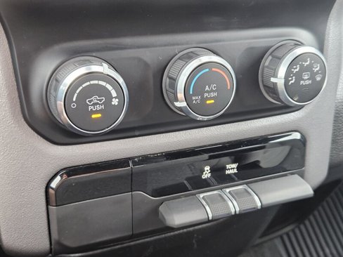 Certified 2023 RAM 1500 Big Horn image 18