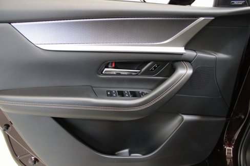 New 2025 MAZDA CX-90 Plug-In Hybrid w/Premium Sport image 10